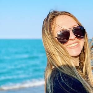 Meet your Posher, Victoria